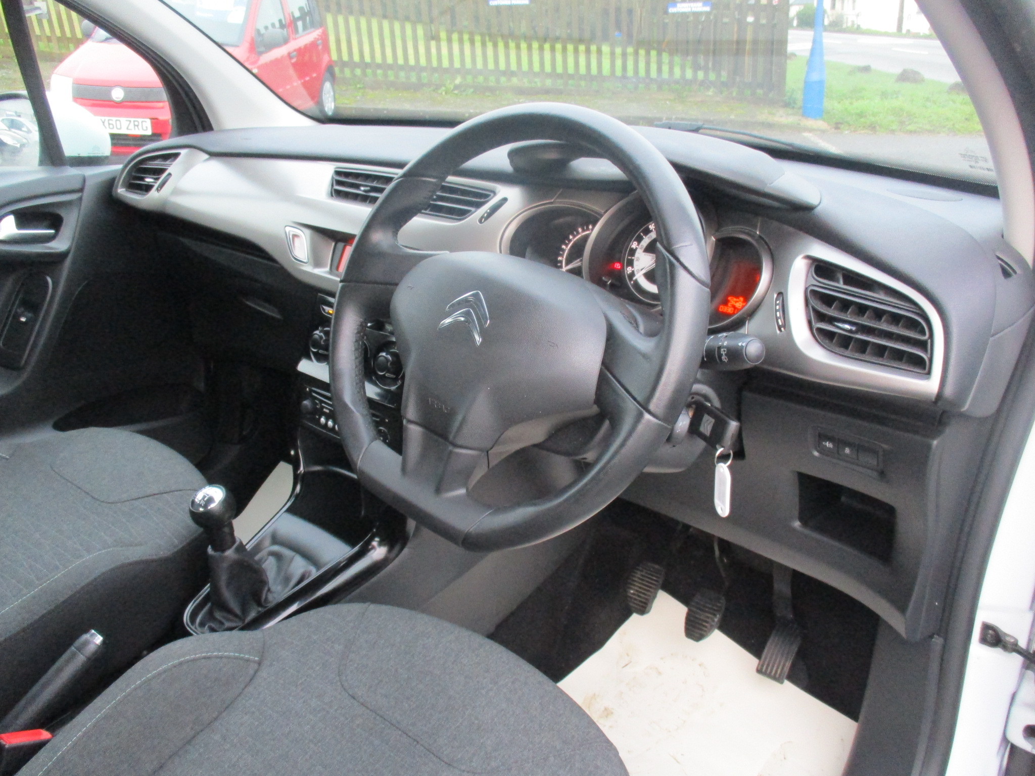 CITROEN C3 1.2 EDITION 2016